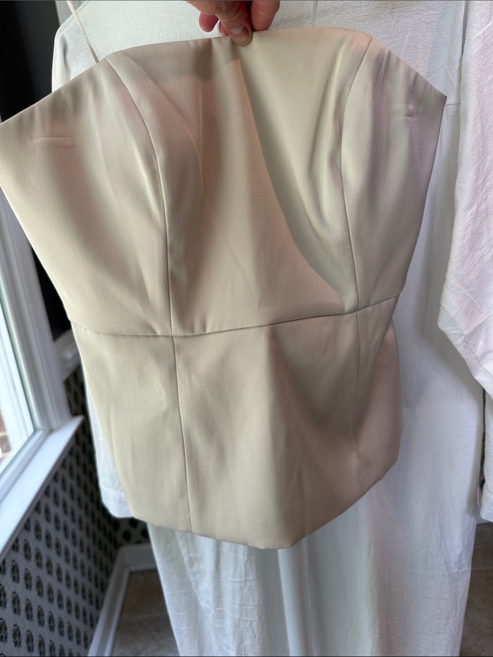 Banana Republic Cream Peplum Strapless Structured Bustier Top